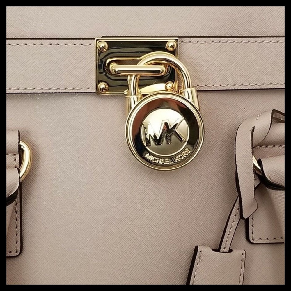 Michael Kors Hamilton Large Saffiano Leather Tote Bag Color: Ballet - Picture 6 of 11